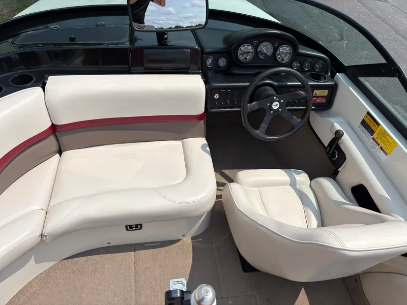 Slide: The Image of MasterCraft ProStar 190 1997 - 10