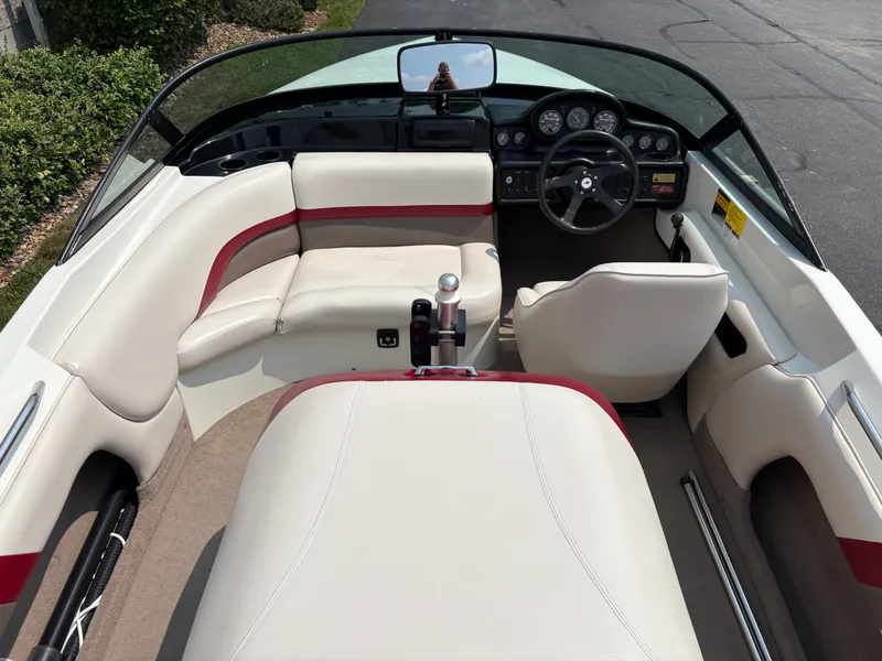 Slide: The Image of MasterCraft ProStar 190 1997 - 9