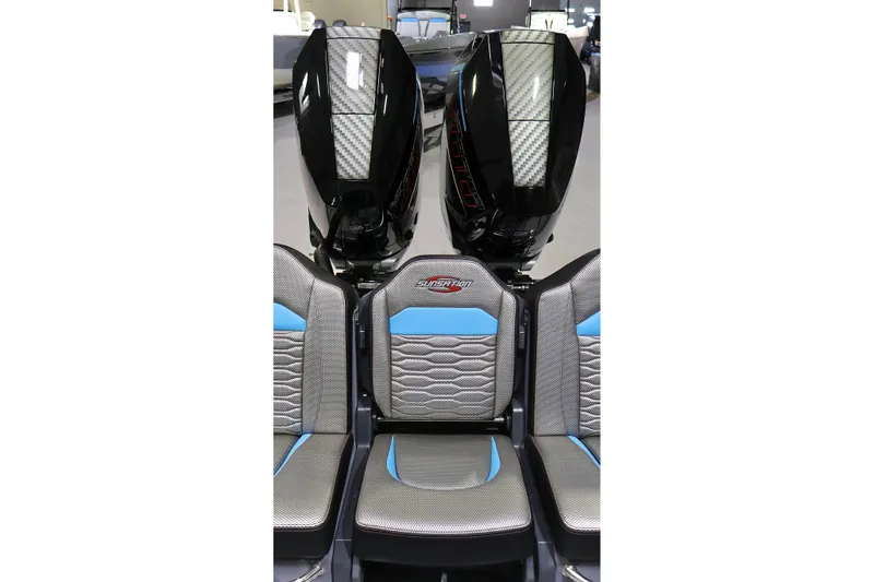 Slide: The Image of 2025 Sunsation 32 CCX boat seats and dual engines, showcasing modern design and luxury. - 18