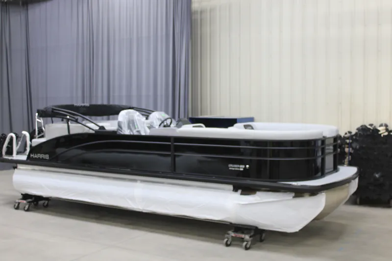 The Image of Harris Cruiser 230 CWDH 2025 - 1
