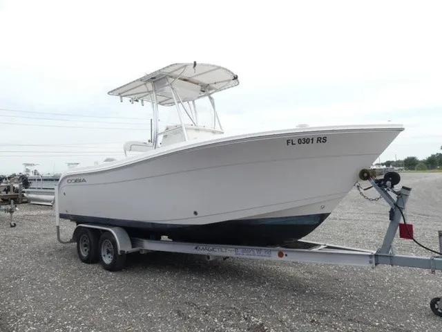 Slide: The Image of Cobia 220 Center Console 2019 - 4