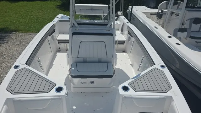 Slide: The Image of Yamaha 22 FSH sport 2025 - 14