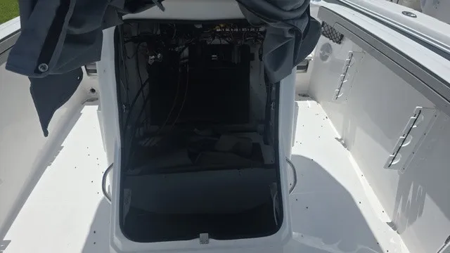Slide: The Image of Yamaha 22 FSH sport 2025 - 12