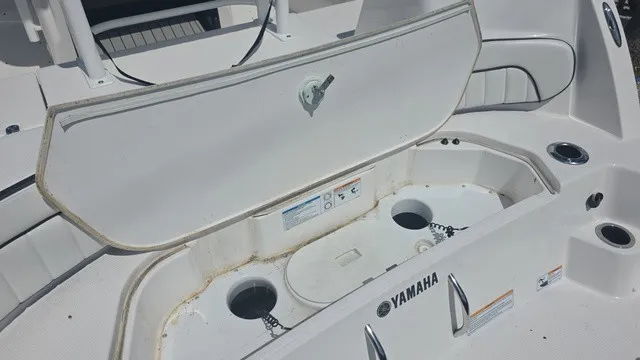 Slide: The Image of Yamaha 22 FSH sport 2025 - 26