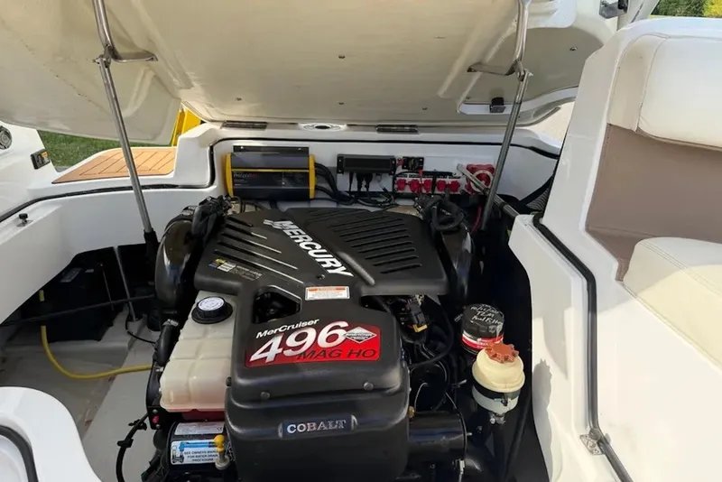 Slide: The Image of Engine compartment of a 2008 Cobalt 252 boat with MerCruiser 496 MAG HO engine. - 15