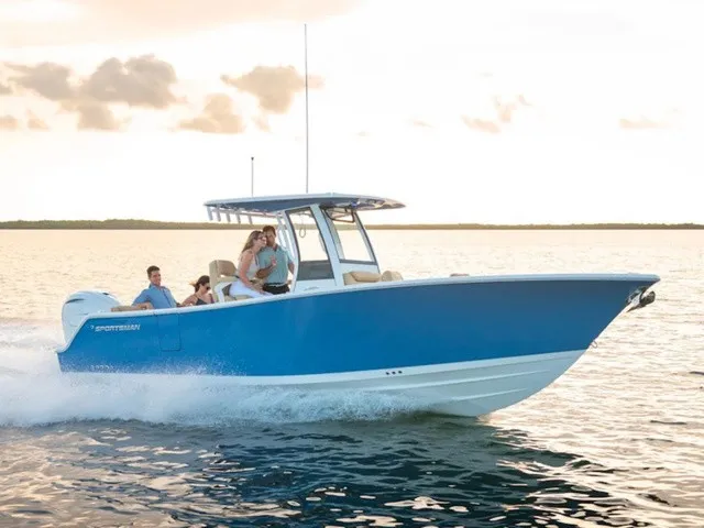 The Image of Sportsman Heritage 261 Center Console 2027 - 1