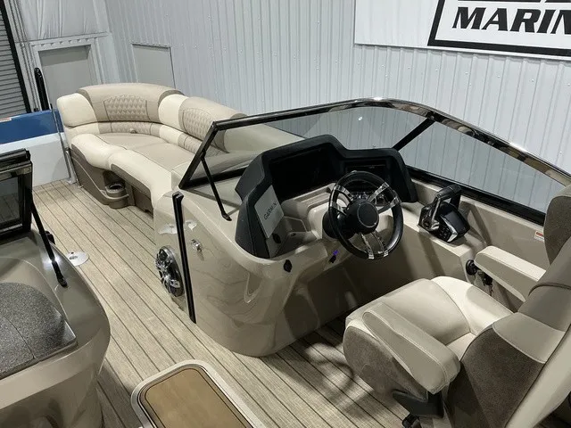 Slide: The Image of Avalon 2785 Excalibur LTD Twin 2023 - 10