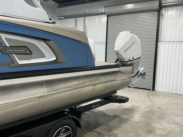 Slide: The Image of Avalon 2785 Excalibur LTD Twin 2023 - 24
