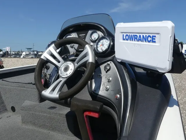 Slide: The Image of Tracker Pro Team 175 TXW 2022 - 14