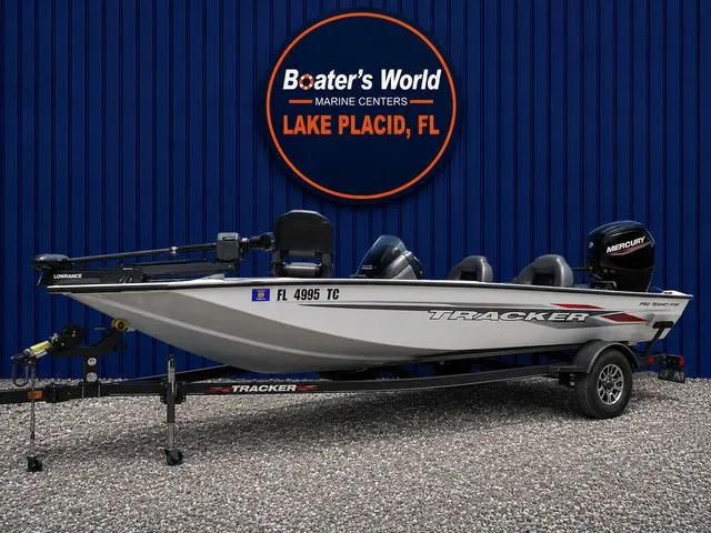 The Image of Tracker Pro Team 175 TXW 2022 - 1