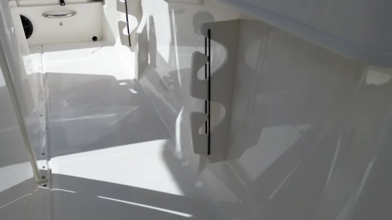 Slide: The Image of Bayliner Trophy T22CC 2026 - 29