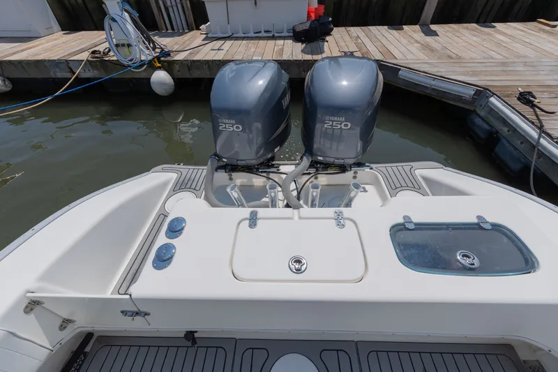 Slide: The Image of Cape Horn Yachts 31 T 2010 - 5