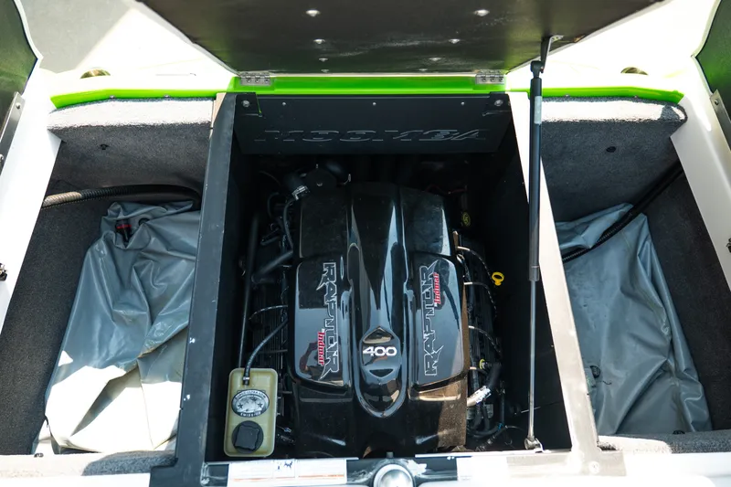 Slide: The Image of 2015 Moomba Mojo engine compartment with Raptor 400 motor, open hatch view. - 39
