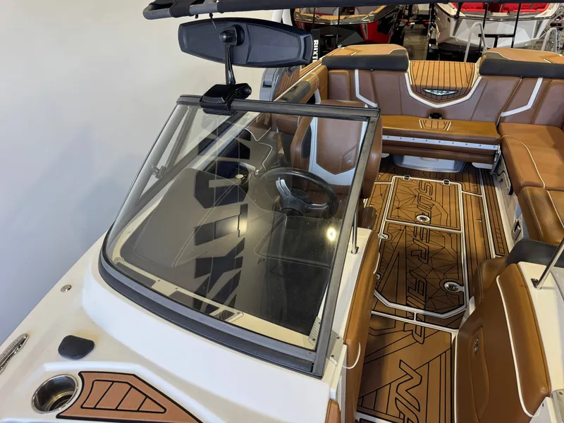 Slide: The Image of Nautique Super Air Nautique G23 2016 - 20