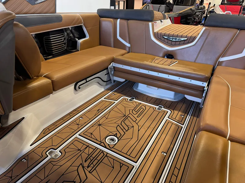 Slide: The Image of Nautique Super Air Nautique G23 2016 - 15