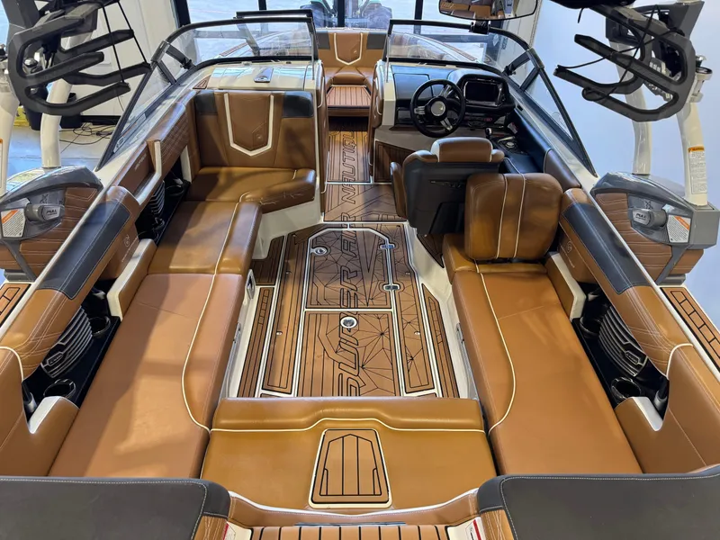 Slide: The Image of Nautique Super Air Nautique G23 2016 - 13