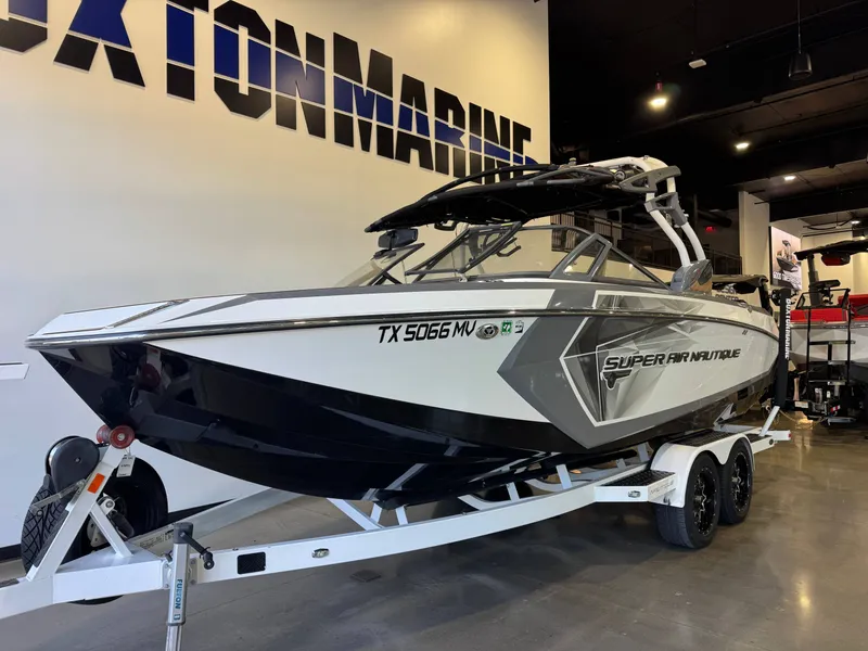Slide: The Image of Nautique Super Air Nautique G23 2016 - 2