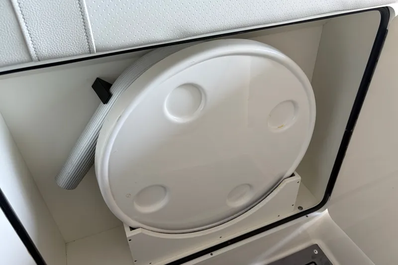 Slide: The Image of Storage compartment in a 2020 Sea Ray Sundancer 320 boat. - 21