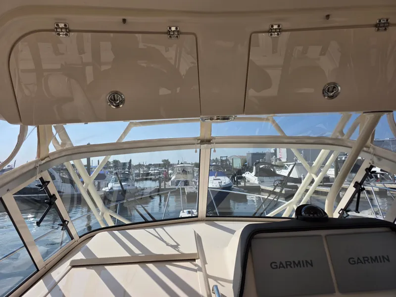 Slide: The Image of Grady-White Marlin 300 2026 - 41