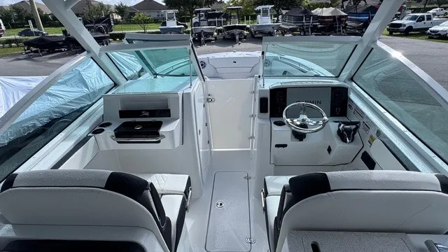 Slide: The Image of Stingray 26 DC(Formerly 259 CC) 2027 - 19