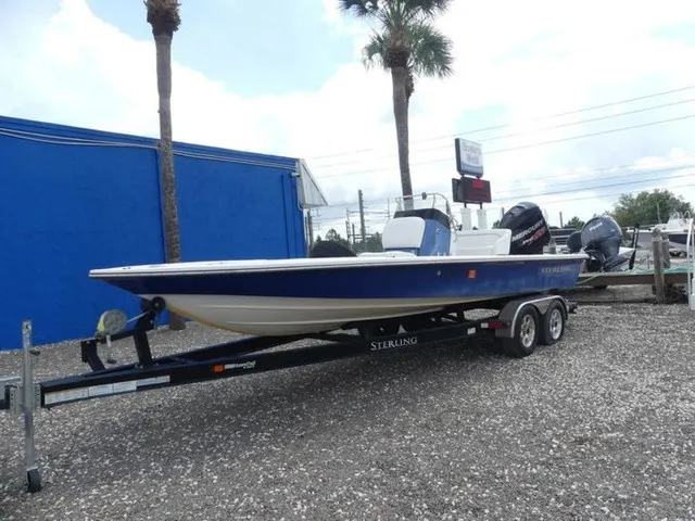 The Image of Sterling 220XS 2016 - 1