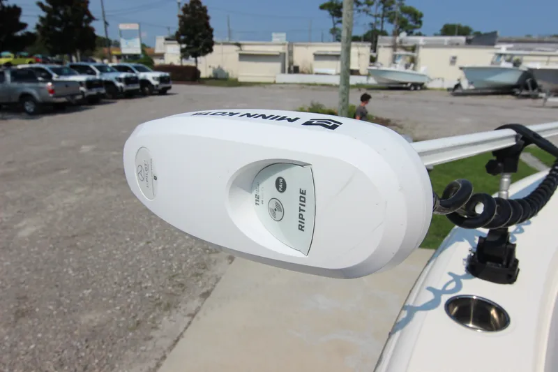 Slide: The Image of Minn Kota Riptide motor on 2024 Bulls Bay 255 Center Console boat. - 28