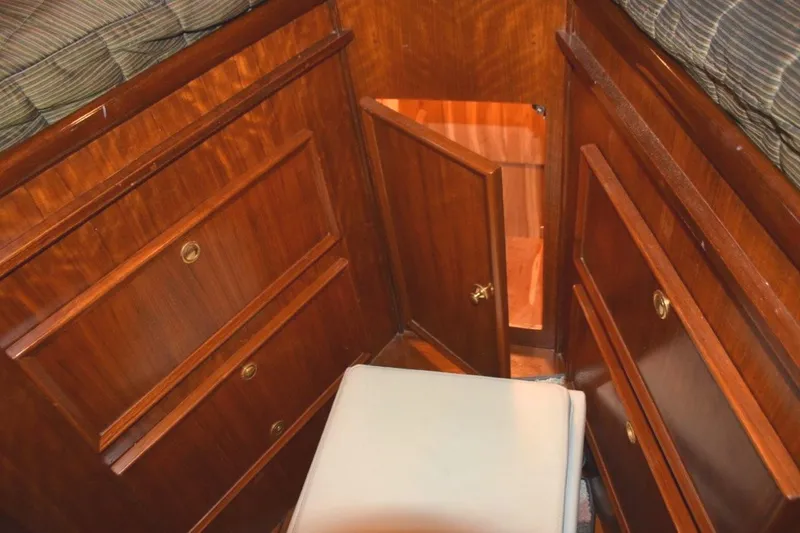 Slide: The Image of Drawer and cabinet storage below the berth - 58