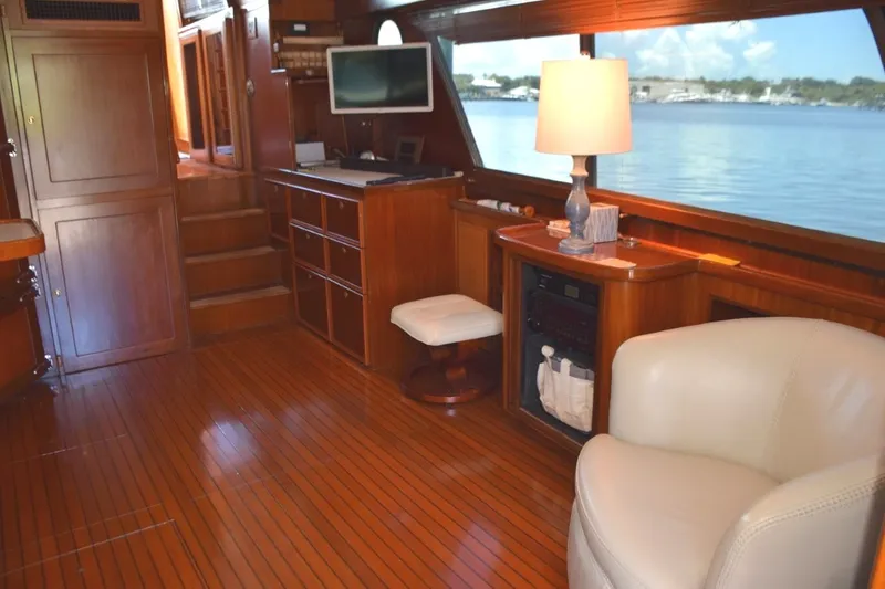 Slide: The Image of Salon view forward to steps up to pilothouse - 25