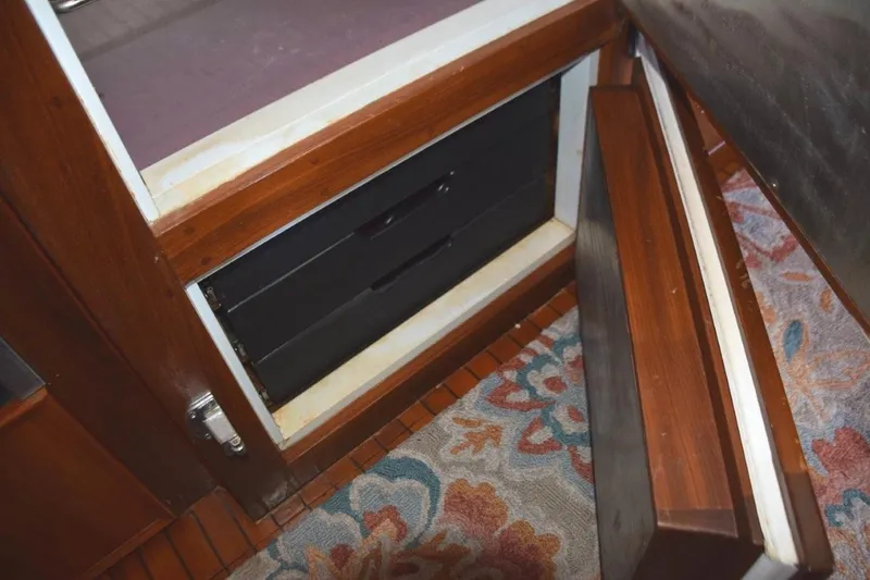 Slide: The Image of Wine Cooler drawers below - 20