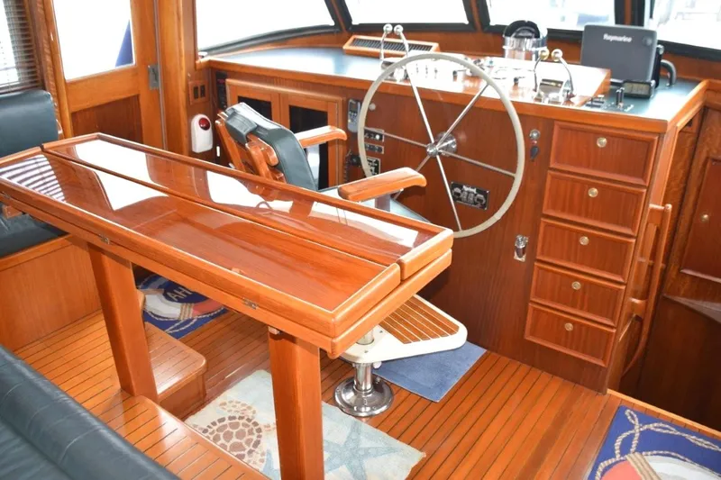 Slide: The Image of Pilothouse - 32