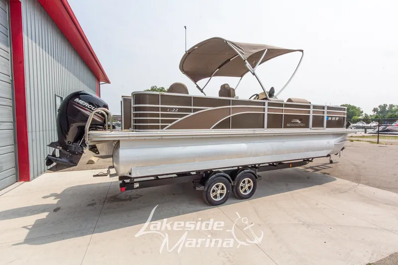Slide: The Image of 2017 Bennington 22 GFS pontoon boat with Mercury engine at Lakeside Marina. - 4