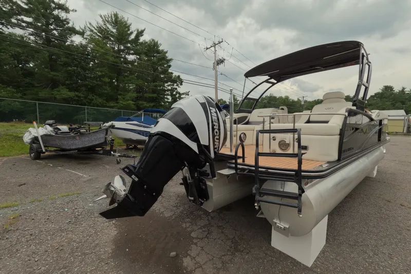 Slide: The Image of 2014 Harris FloteBote Grand Mariner SL 230 pontoon boat with Mercury outboard motor. - 7