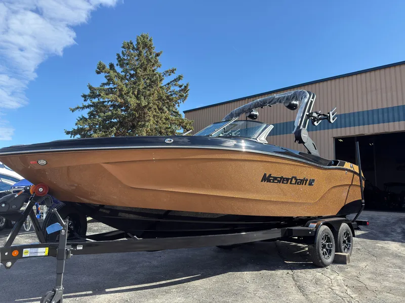 Slide: The Image of MasterCraft XT23 2027 - 2