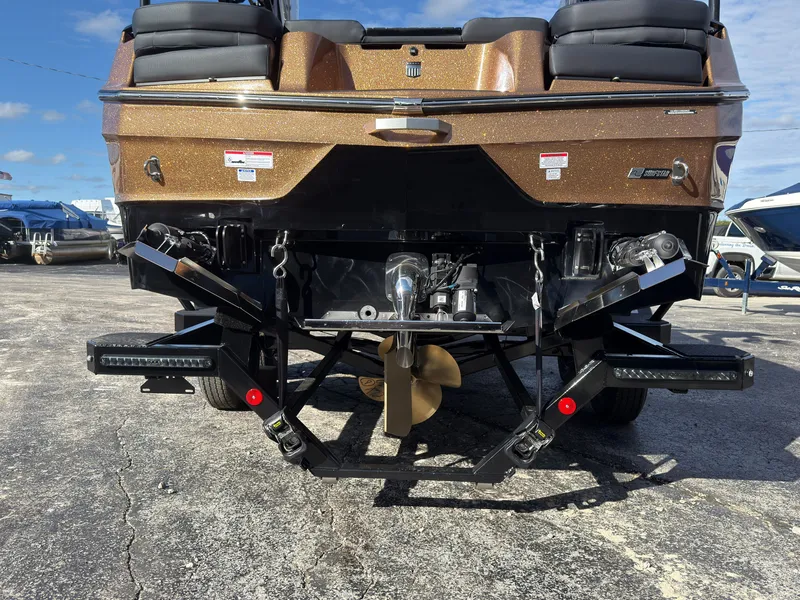 Slide: The Image of MasterCraft XT23 2027 - 7