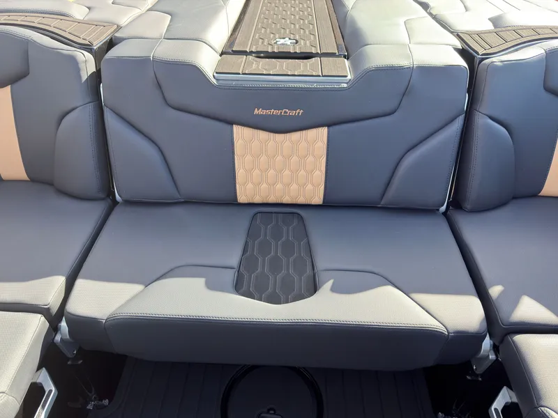 Slide: The Image of MasterCraft XT23 2027 - 23