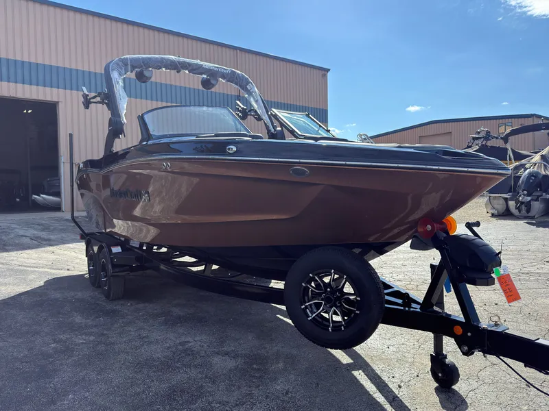 The Image of MasterCraft XT23 2027 - 0