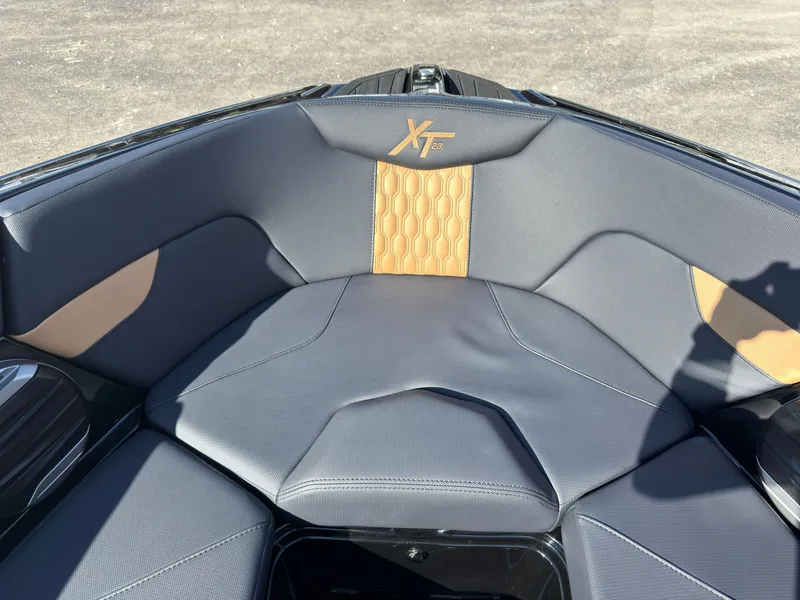 Slide: The Image of MasterCraft XT23 2027 - 57