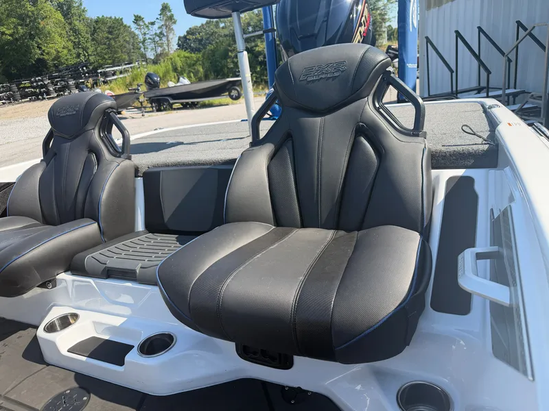 Slide: The Image of Skeeter FXR21 Limited 2023 - 11