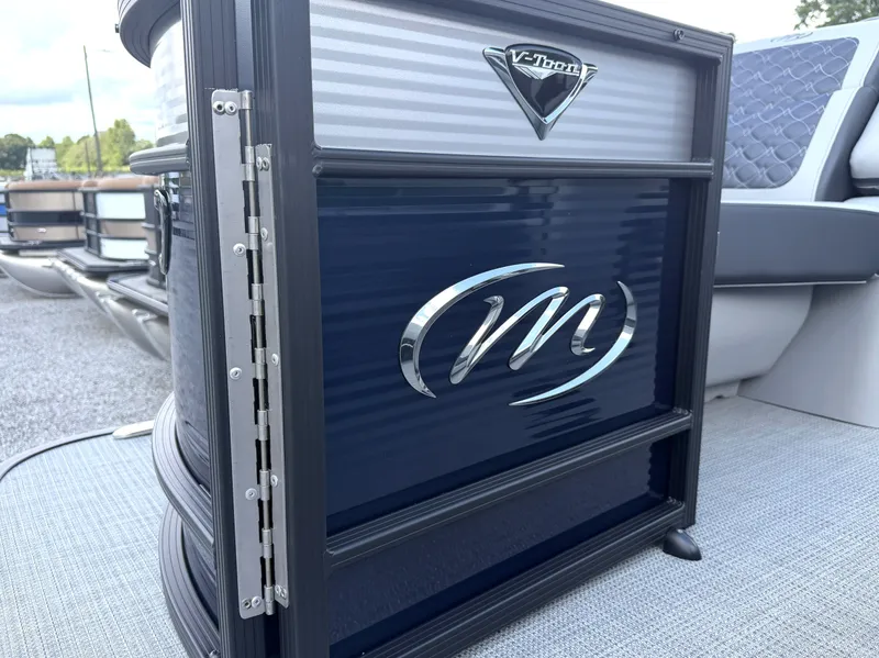 Slide: The Image of Manitou 23 Encore SL SHP575 2027 - 6