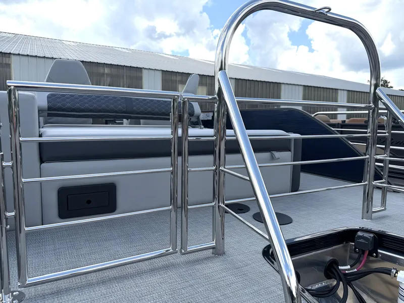 Slide: The Image of Manitou 23 Encore SL SHP575 2027 - 22