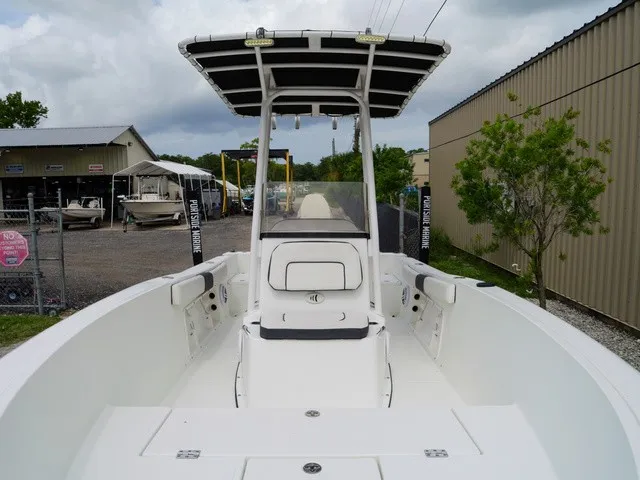 Slide: The Image of Clearwater 2000 Center Console 2019 - 17