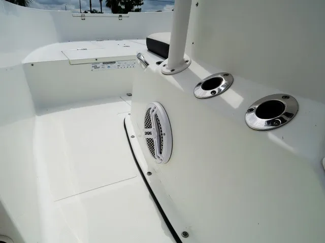Slide: The Image of Clearwater 2000 Center Console 2019 - 14