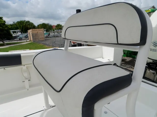 Slide: The Image of Clearwater 2000 Center Console 2019 - 15