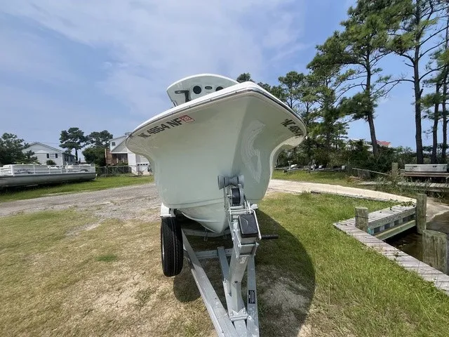 Slide: The Image of Sea Pro 222 Center Console 2025 - 2