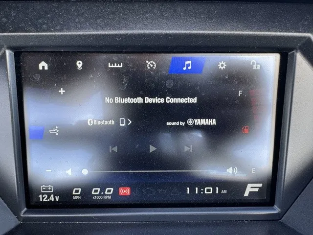 Slide: The Image of Yamaha FX Cruiser HO 2025 - 16