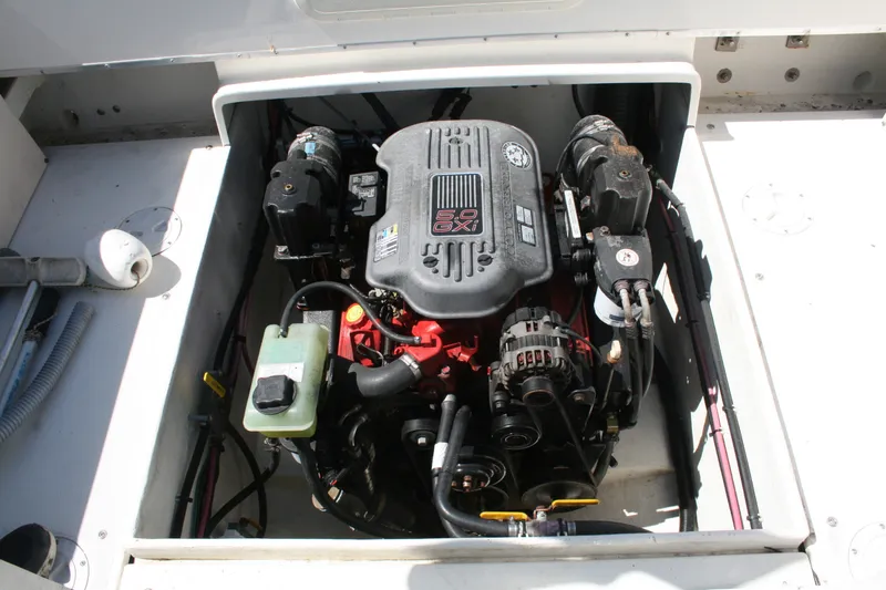 Slide: The Image of Engine compartment of a 2007 Sea Sport 2200 Sportsman boat. - 9