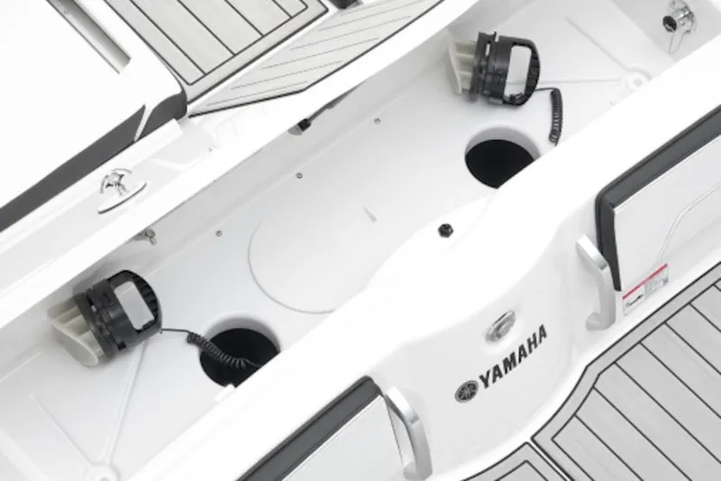 Slide: The Image of 2026 Yamaha Boats 252SD interior with sleek design and integrated cup holders. - 25