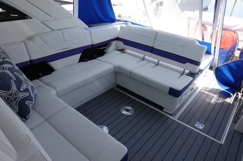 Slide: The Image of Luxurious seating area on 2022 Formula 380 Super Sport Crossover OB boat. - 11