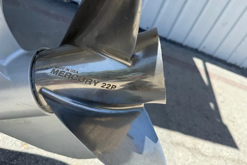 Slide: The Image of Close-up of a Mercury 22P propeller on a 2020 Ranger Z518 boat. - 39