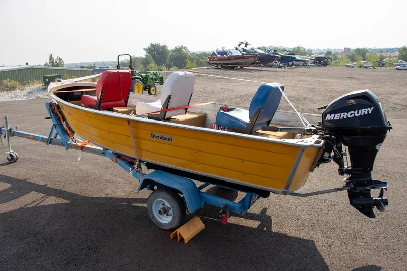 Slide: The Image of Duraboat 12S 1983 - 4